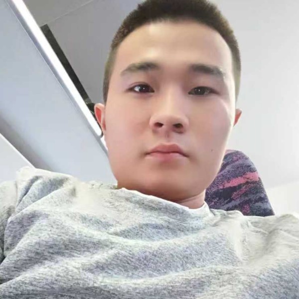 春华爱朴素的照片