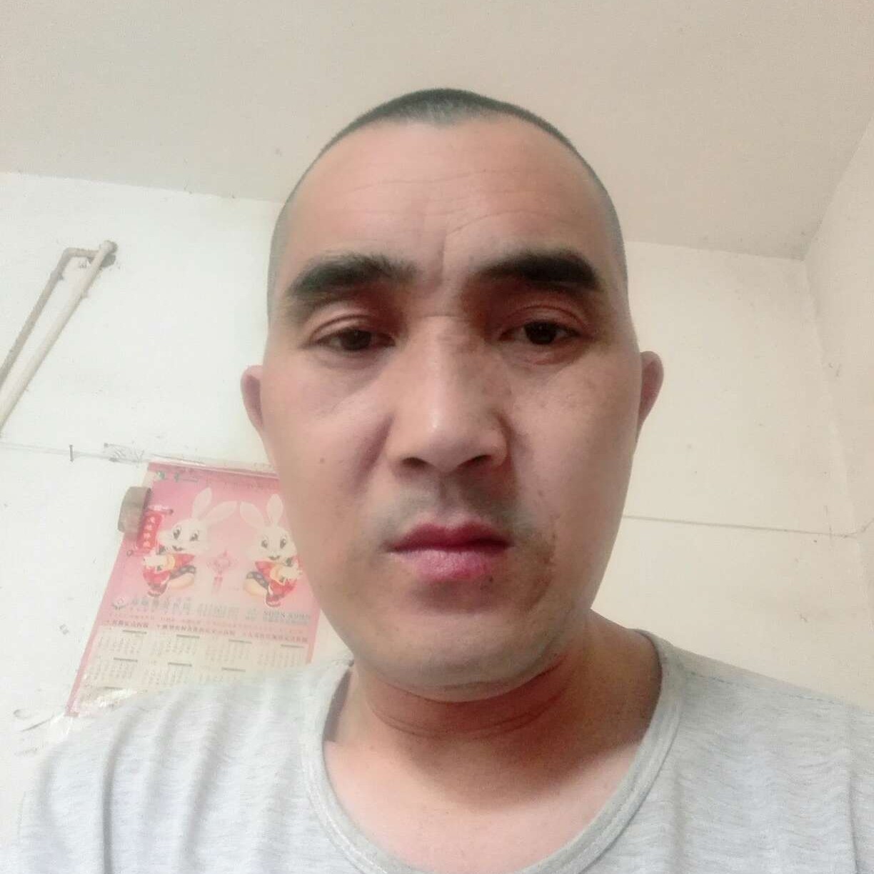 帆布鞋漫步称心的照片