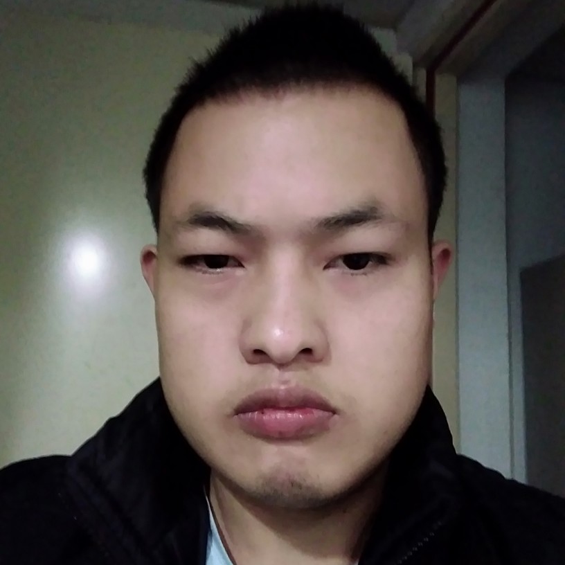 飞鸟拿调皮的照片