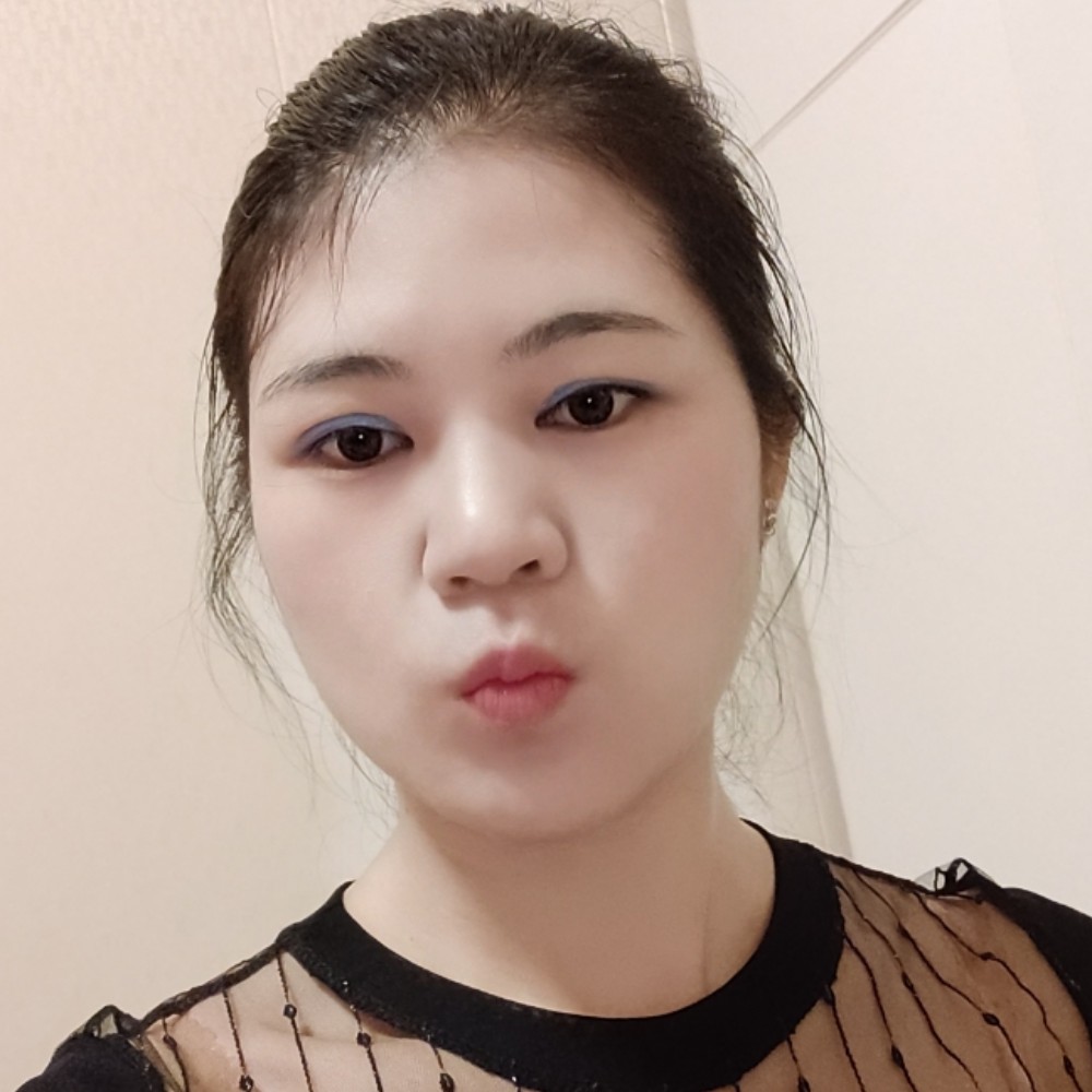 蓝天笨笨的照片