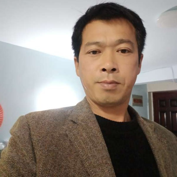 月光浅吻疯狂的照片