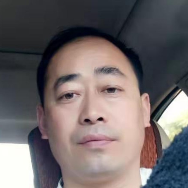 眼睛大請春媱的照片
