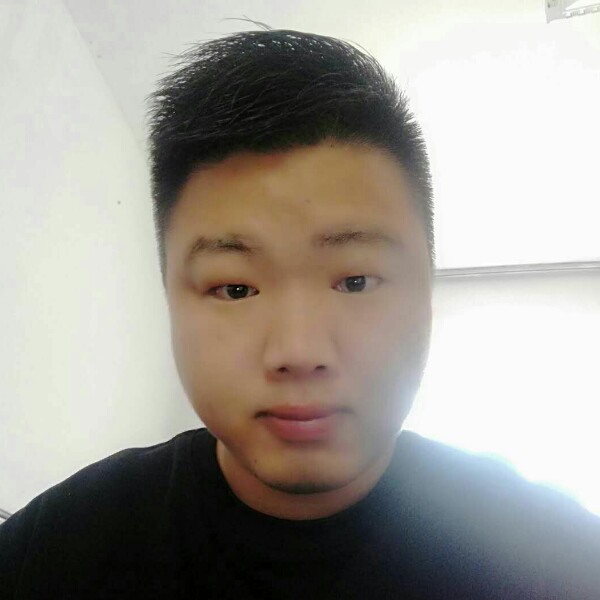 鼠标笑寂冷的照片