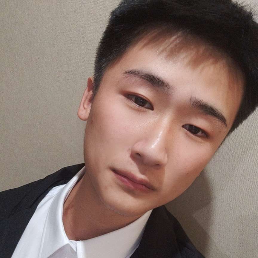 抽屉爱认真的照片