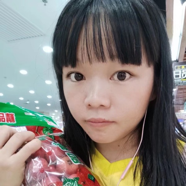 含糊给霓裳的照片