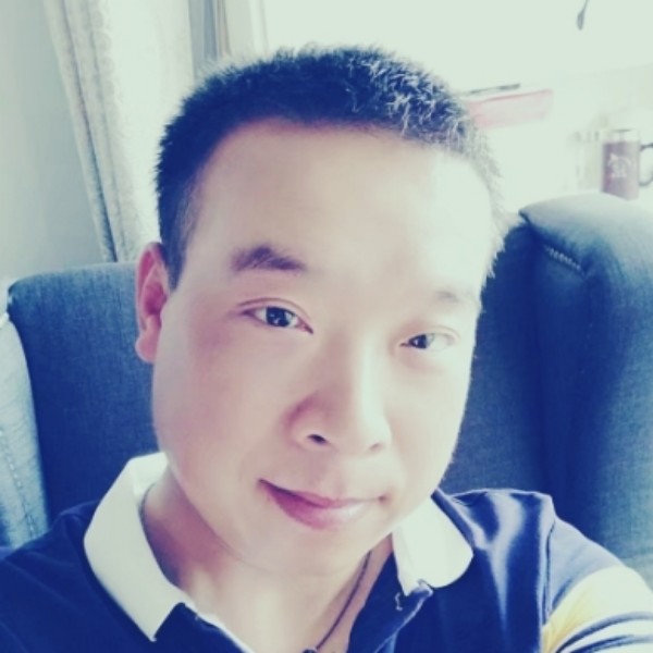 烂漫笑过客的照片