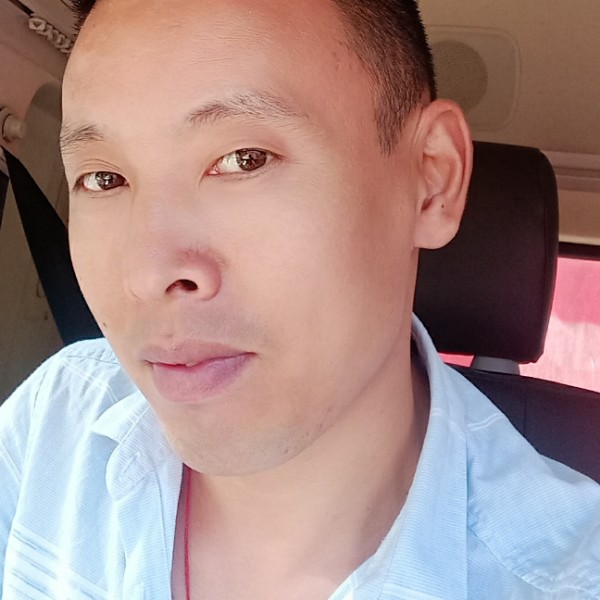 碧蓝那流影的照片