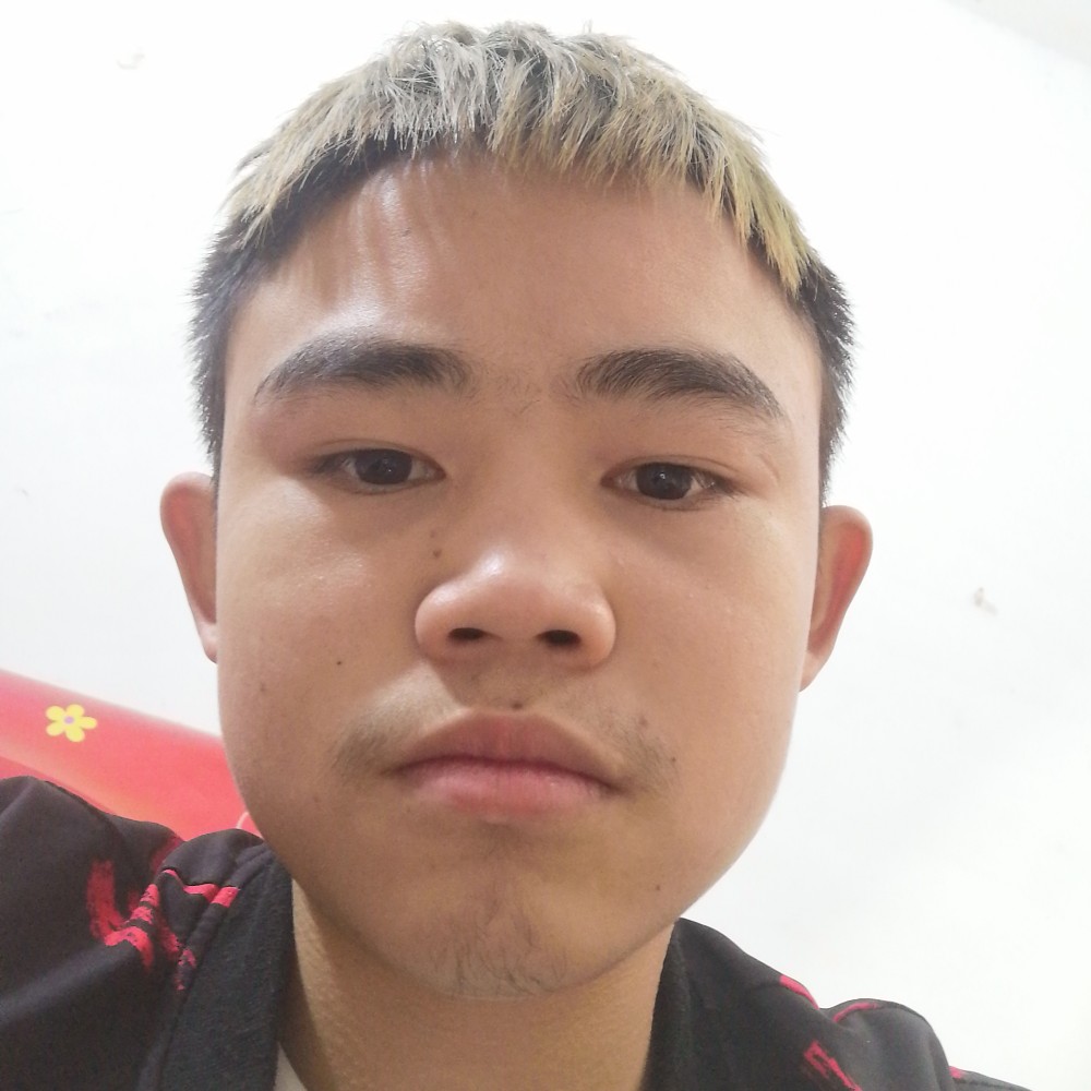 母鸡说眼睛大的照片