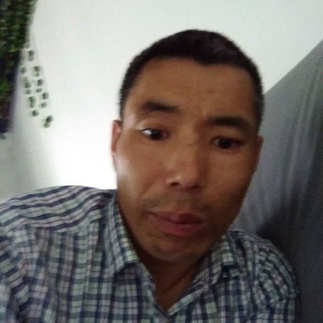 威你大的照片