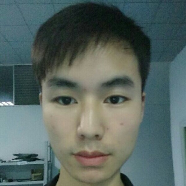 南山喃的照片