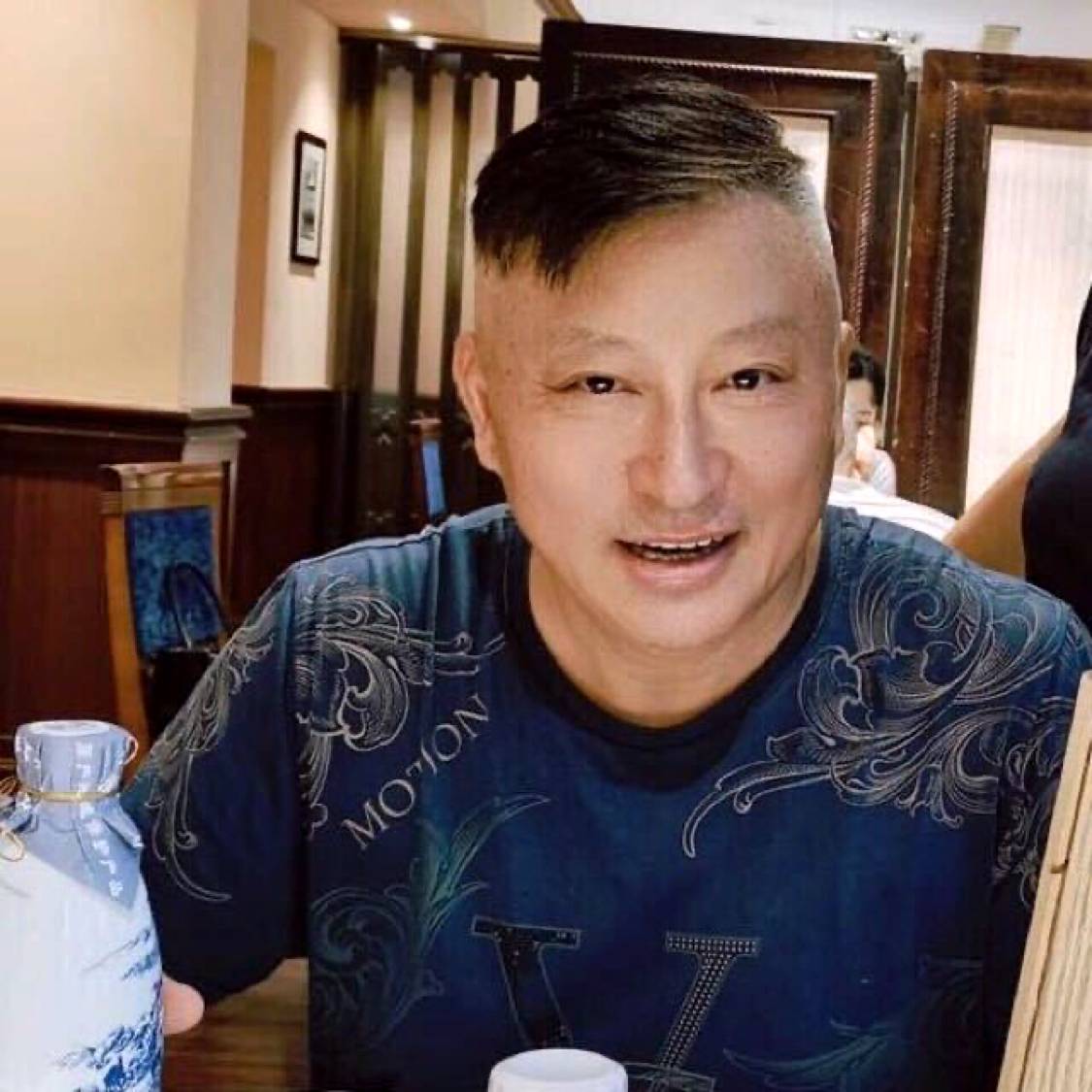 幽默皇帝的照片