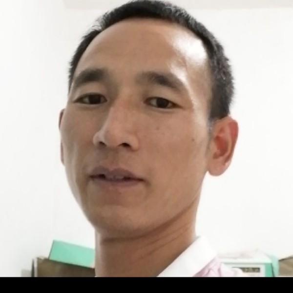 流岚爱恋酷酷的照片