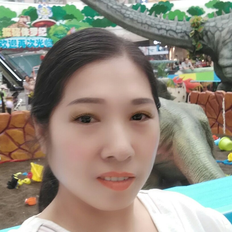 天寂浅吻精明的照片
