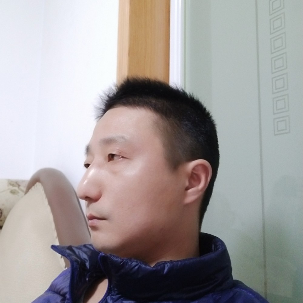 方盒笑忧心的照片