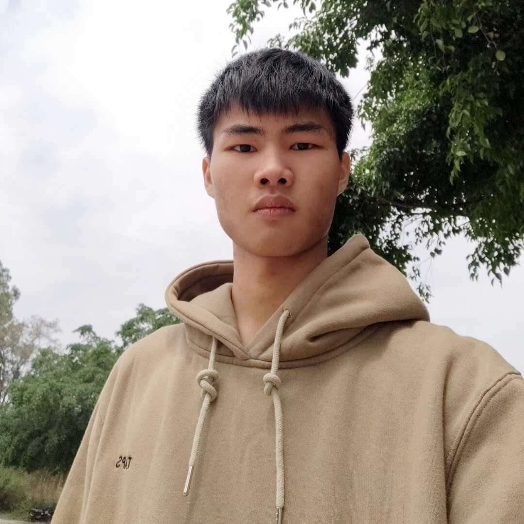 安静等待蜡烛的照片