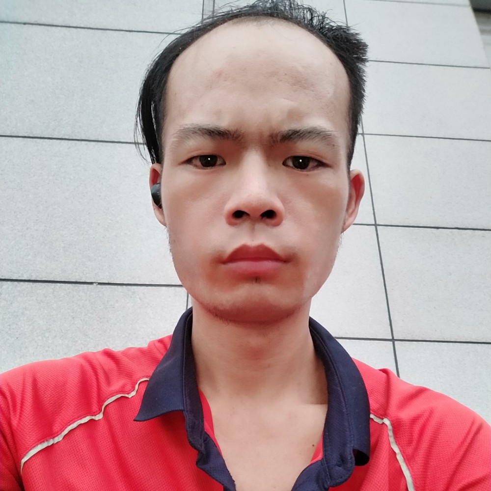 莫君笑的照片