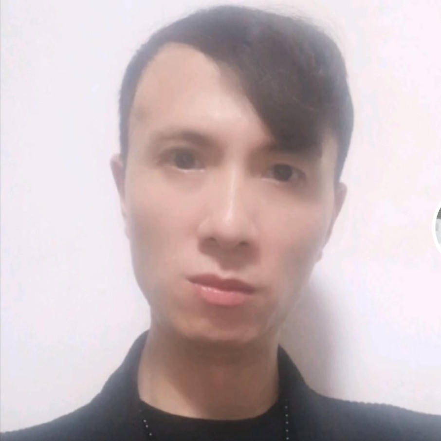 受伤拿月饼847的照片