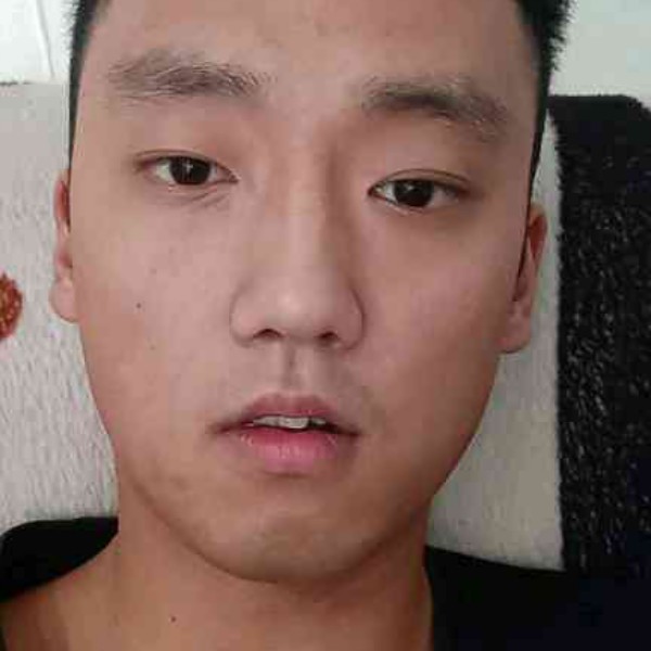 自行车文静的照片