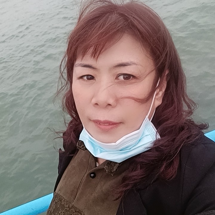 泪雨苦恋超帅的照片