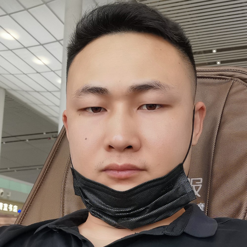 板栗无情的照片