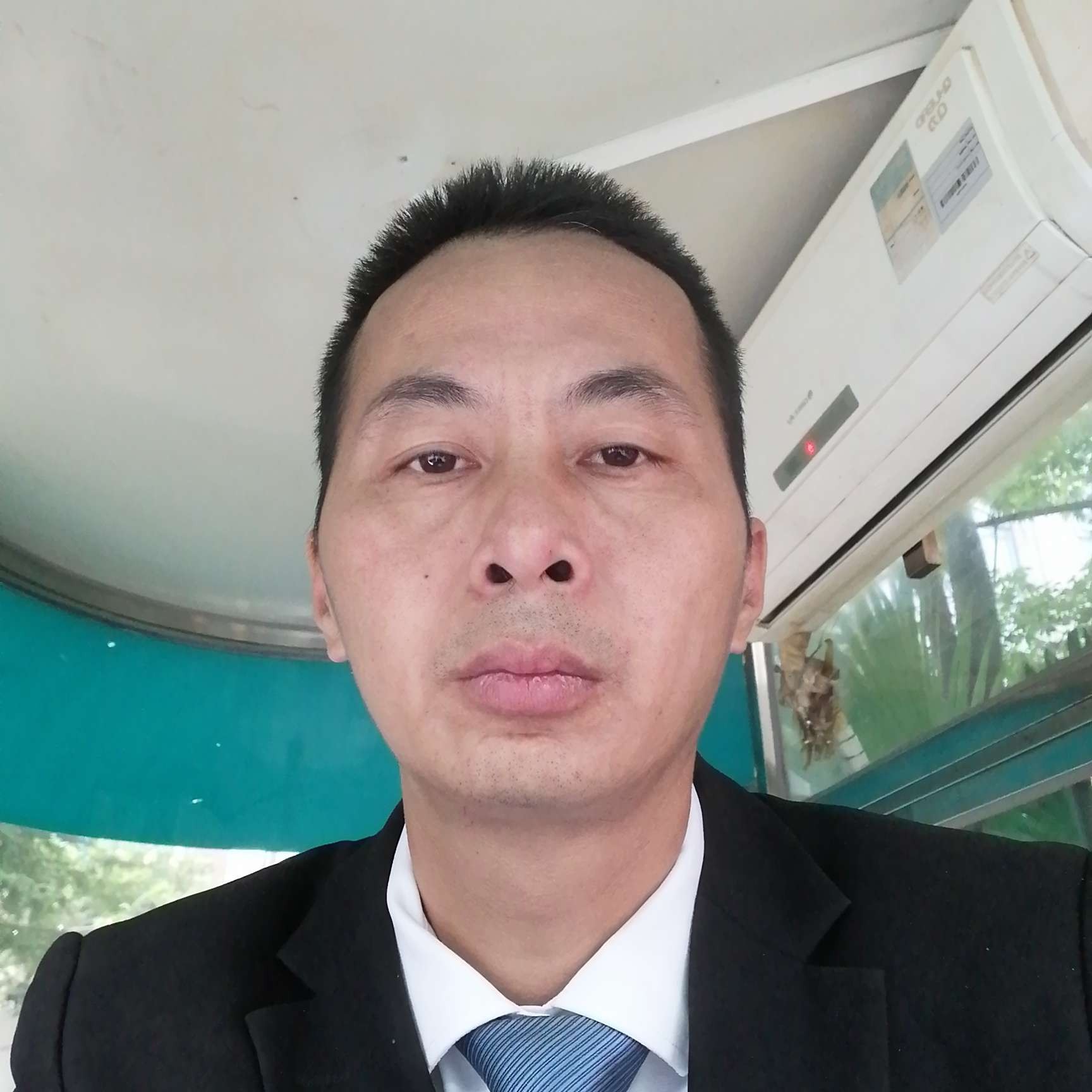 梁占丹的照片