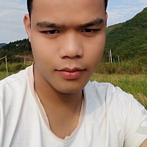 御姐缠绵的照片