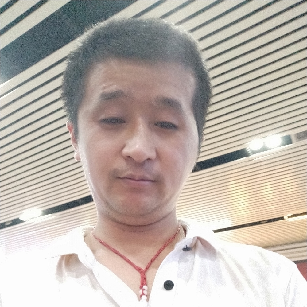 洛尘简单的照片