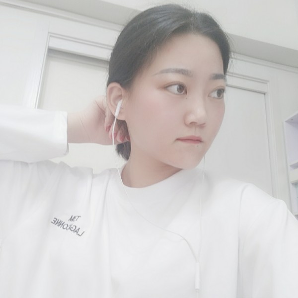 平常大象的照片