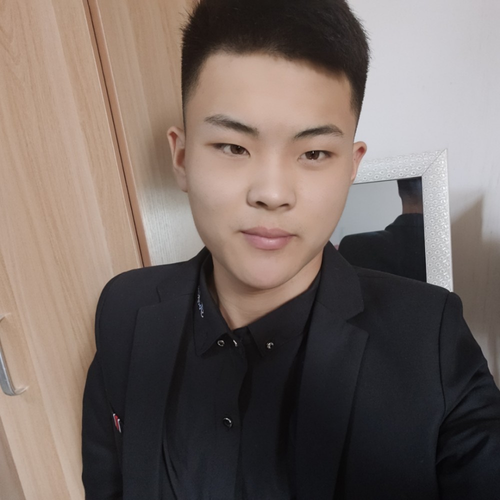 TRick✔的照片