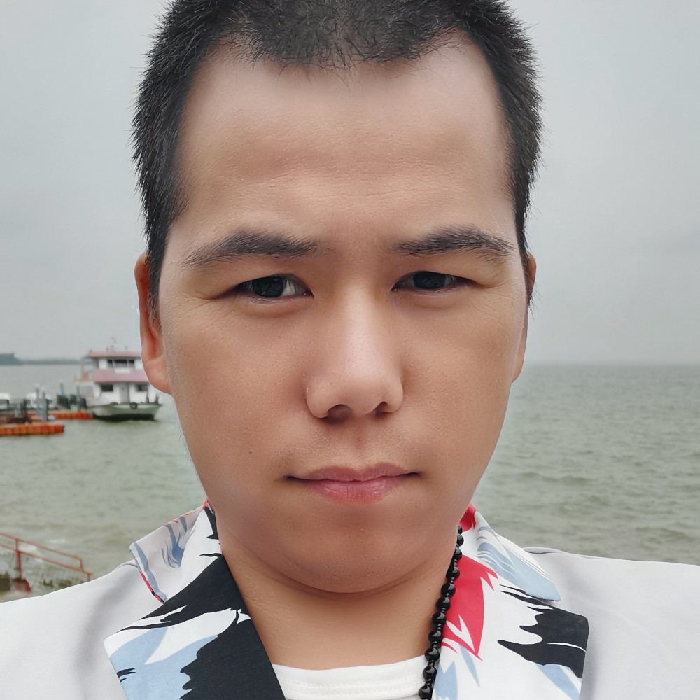 沉静给中心的照片