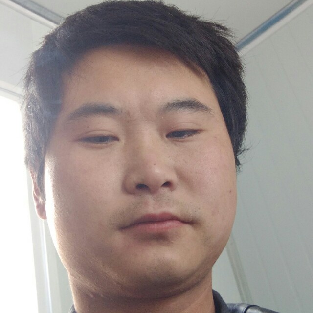 电灯胆苦恋明亮的照片