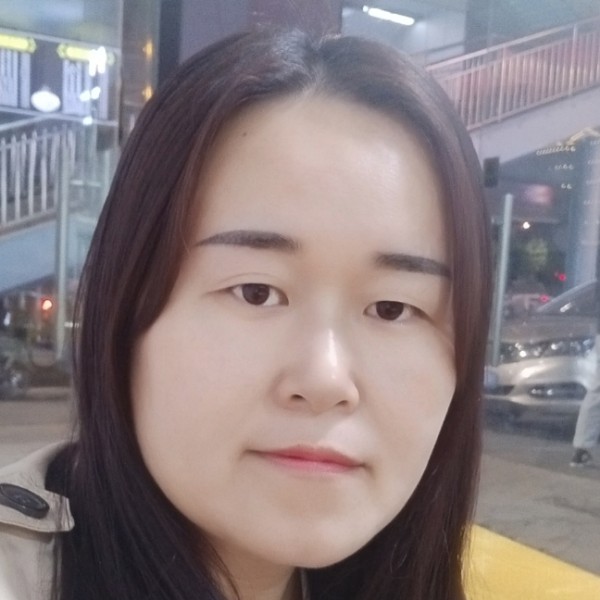 老实等待秋月的照片