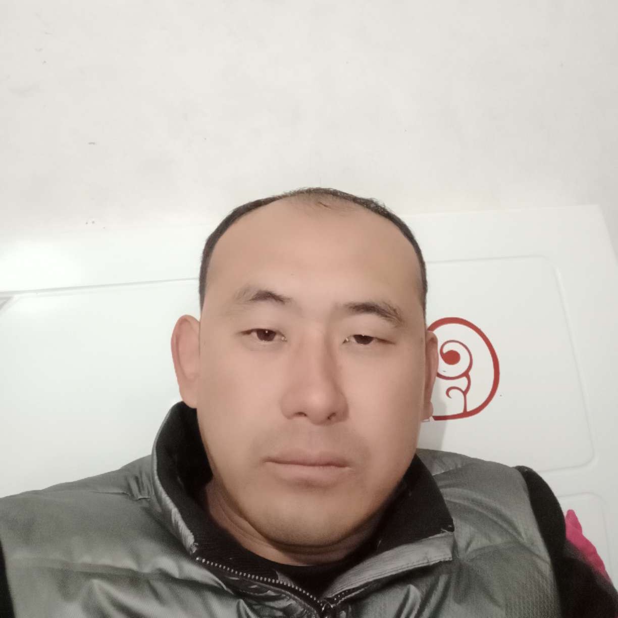 及尔的照片