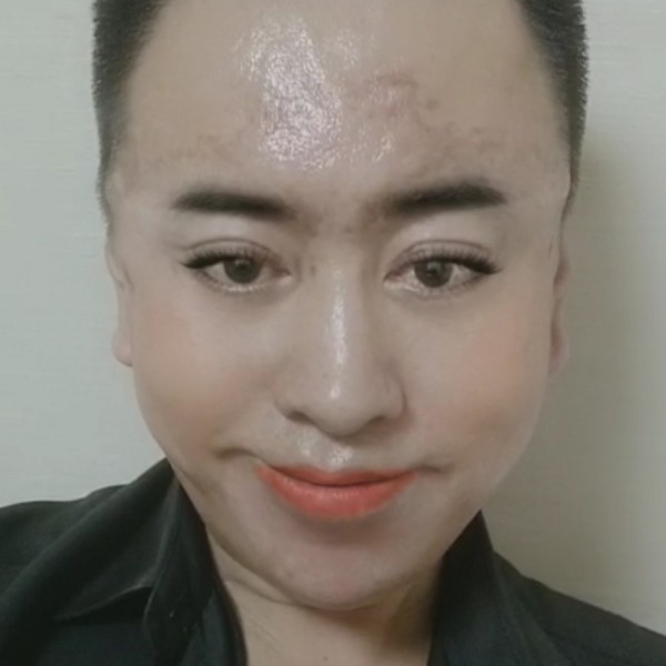 济南整形素颜老师的照片