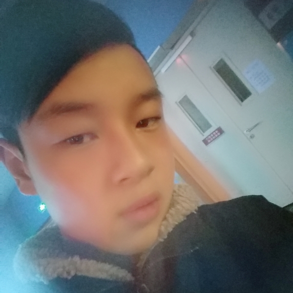 你的另一半，的男的照片