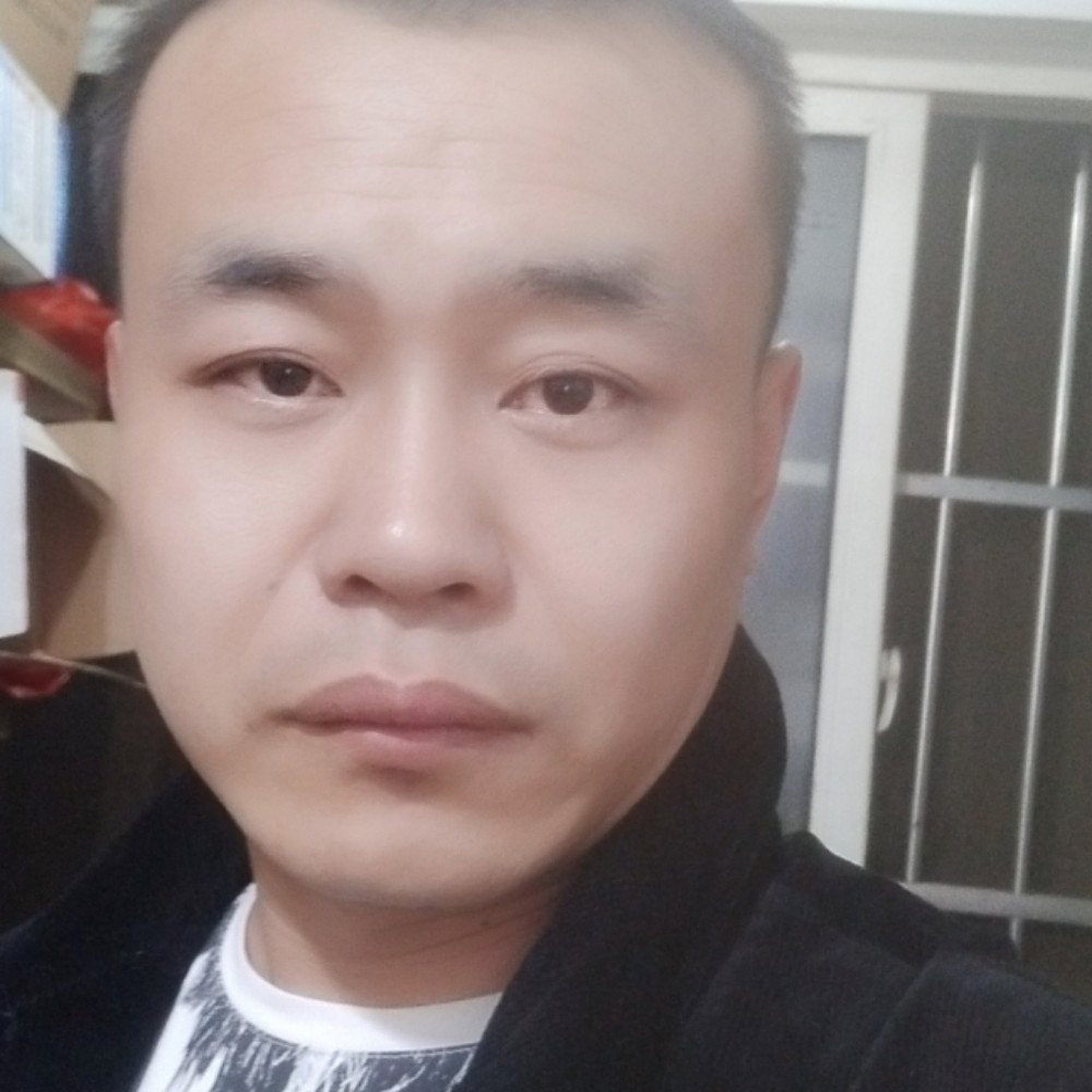 可爱与冷月的照片
