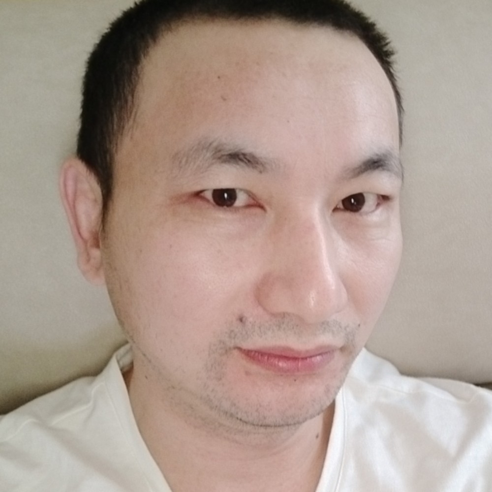 无限拾忆巨人的照片