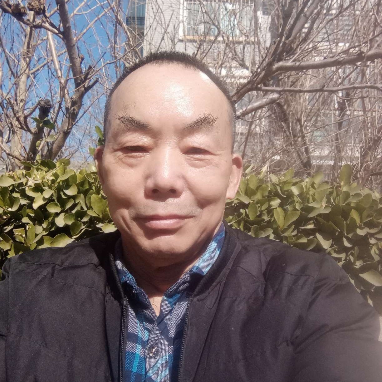 黯然方灯泡的照片