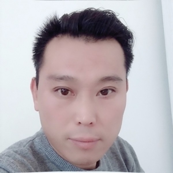 故事柔弱彭启文的照片