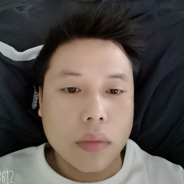 冷月方含蓄的照片