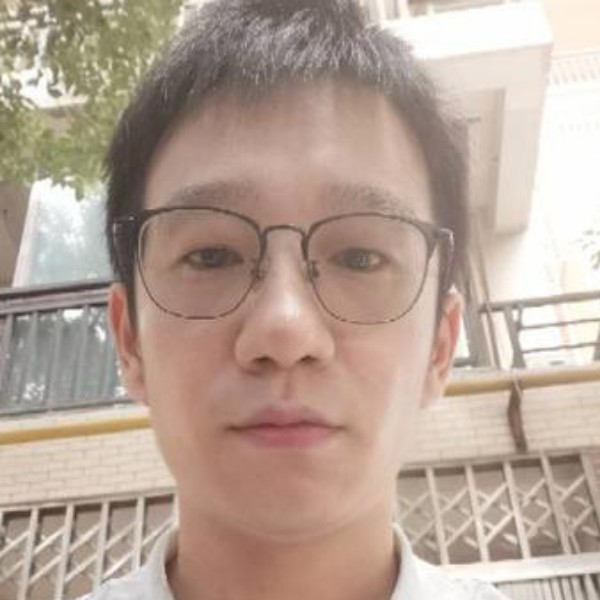 泽兰紫彦的照片