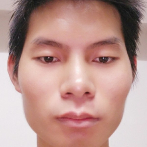 李明旺的照片