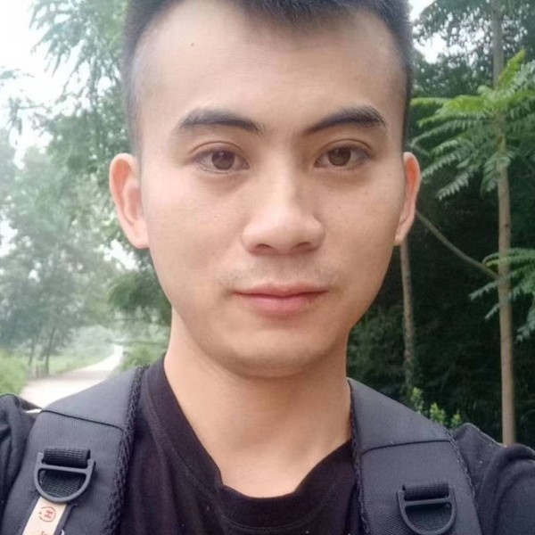 不离%不弃的照片