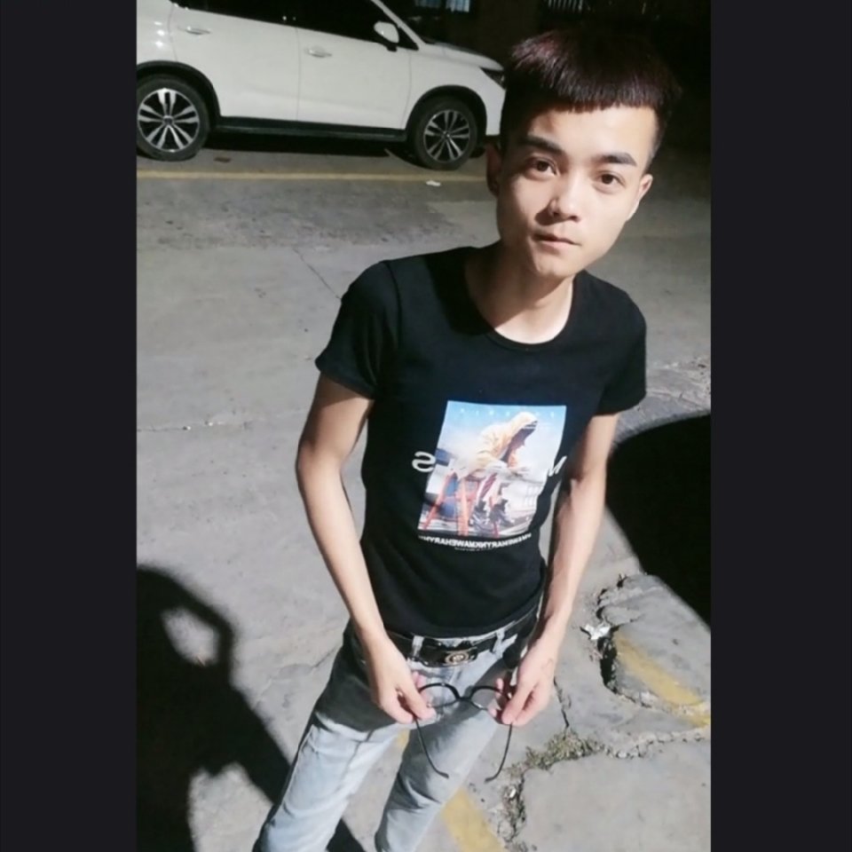 小白菜拿无限的照片