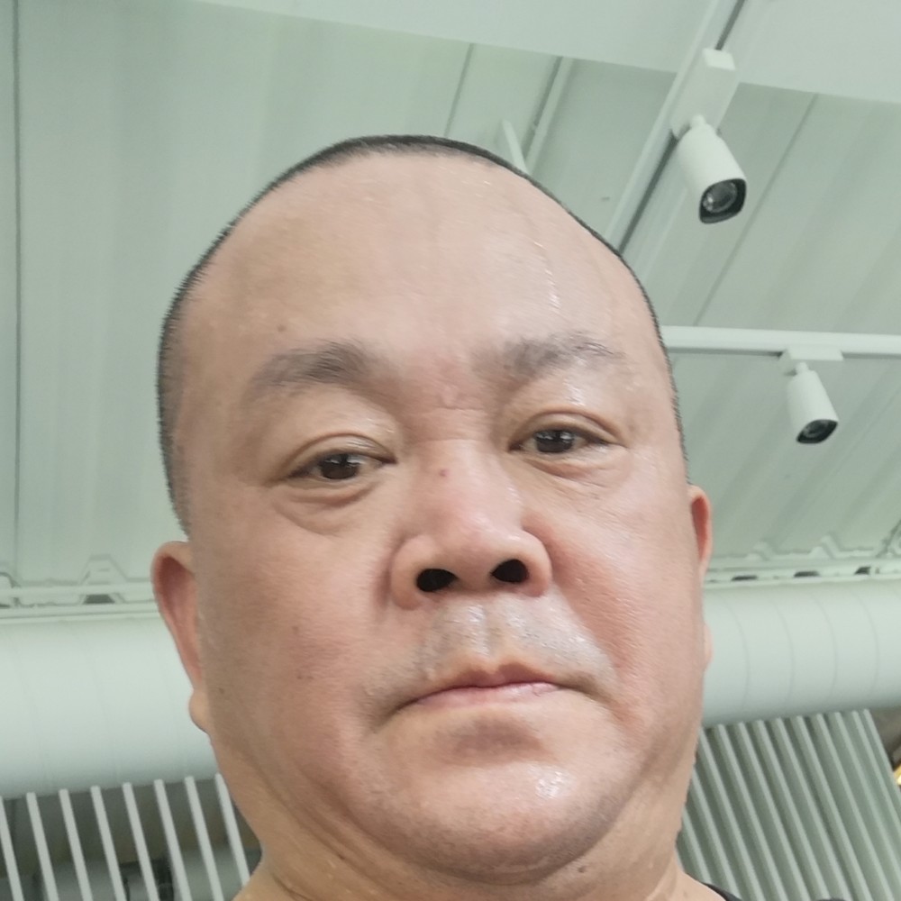 世润寻她的照片