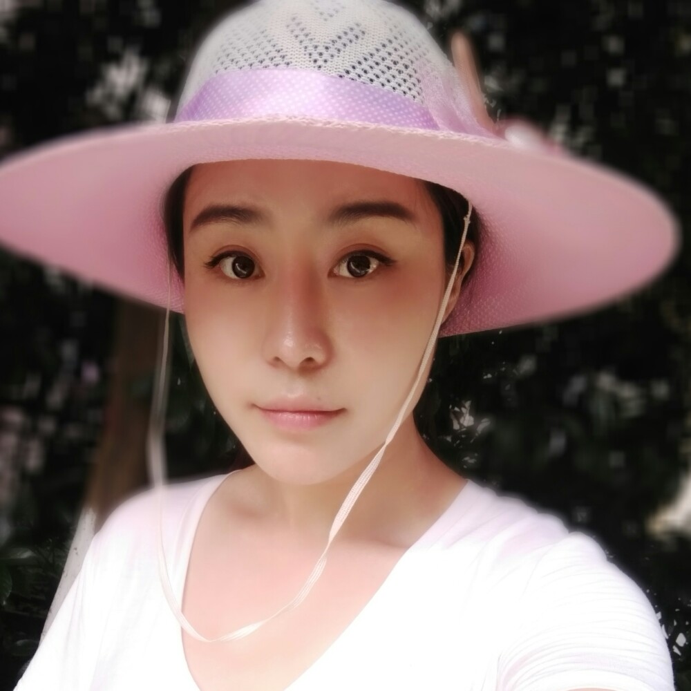 半个鸡蛋的照片