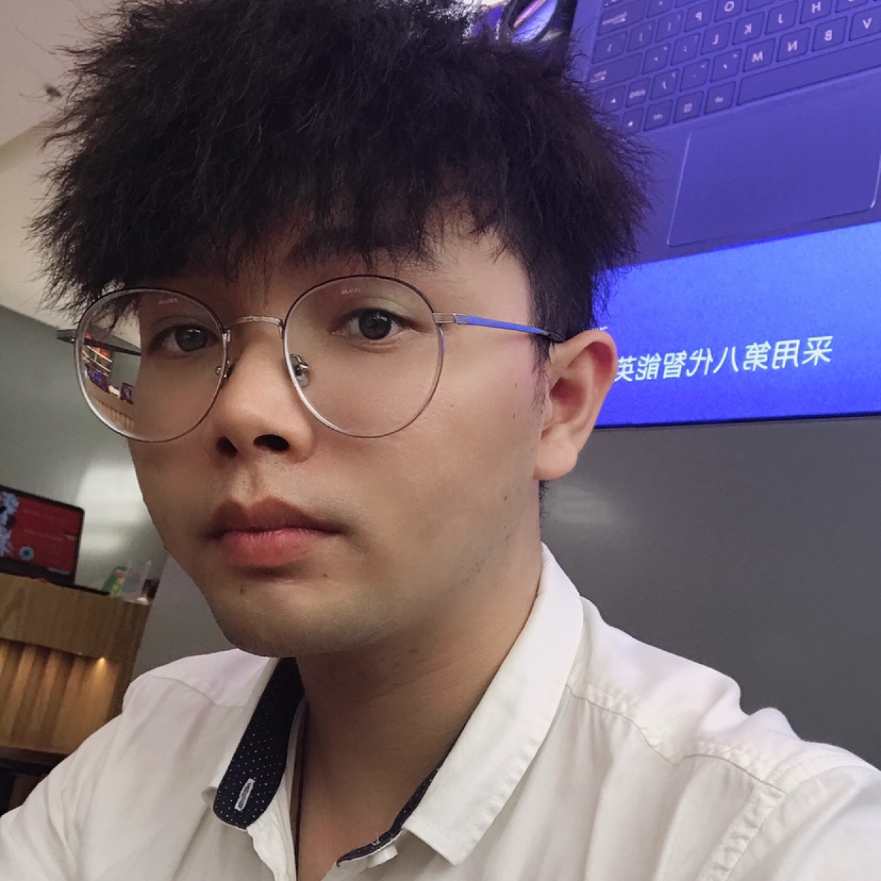 超级漫步小刺猬的照片