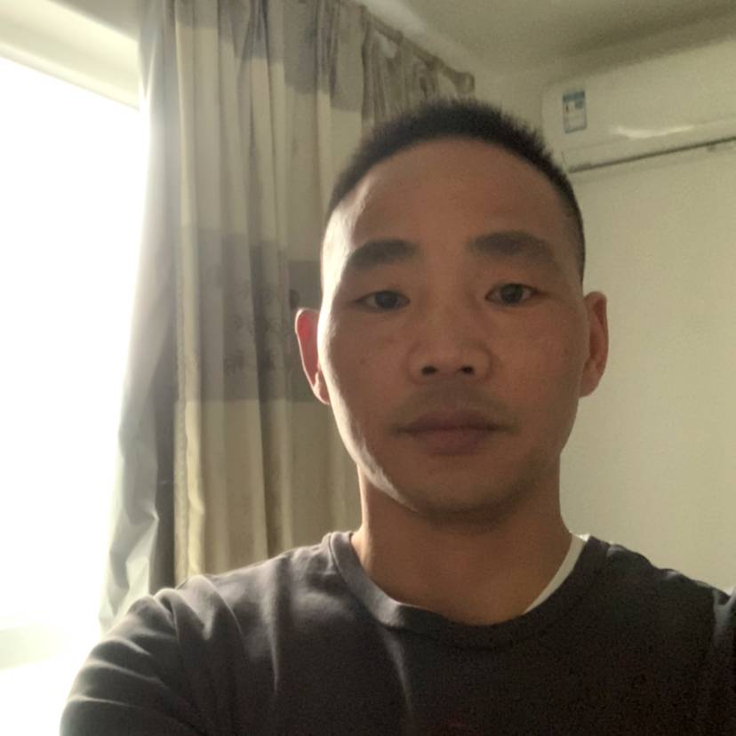 秦中建的照片