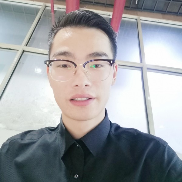 整齐万宝路的照片