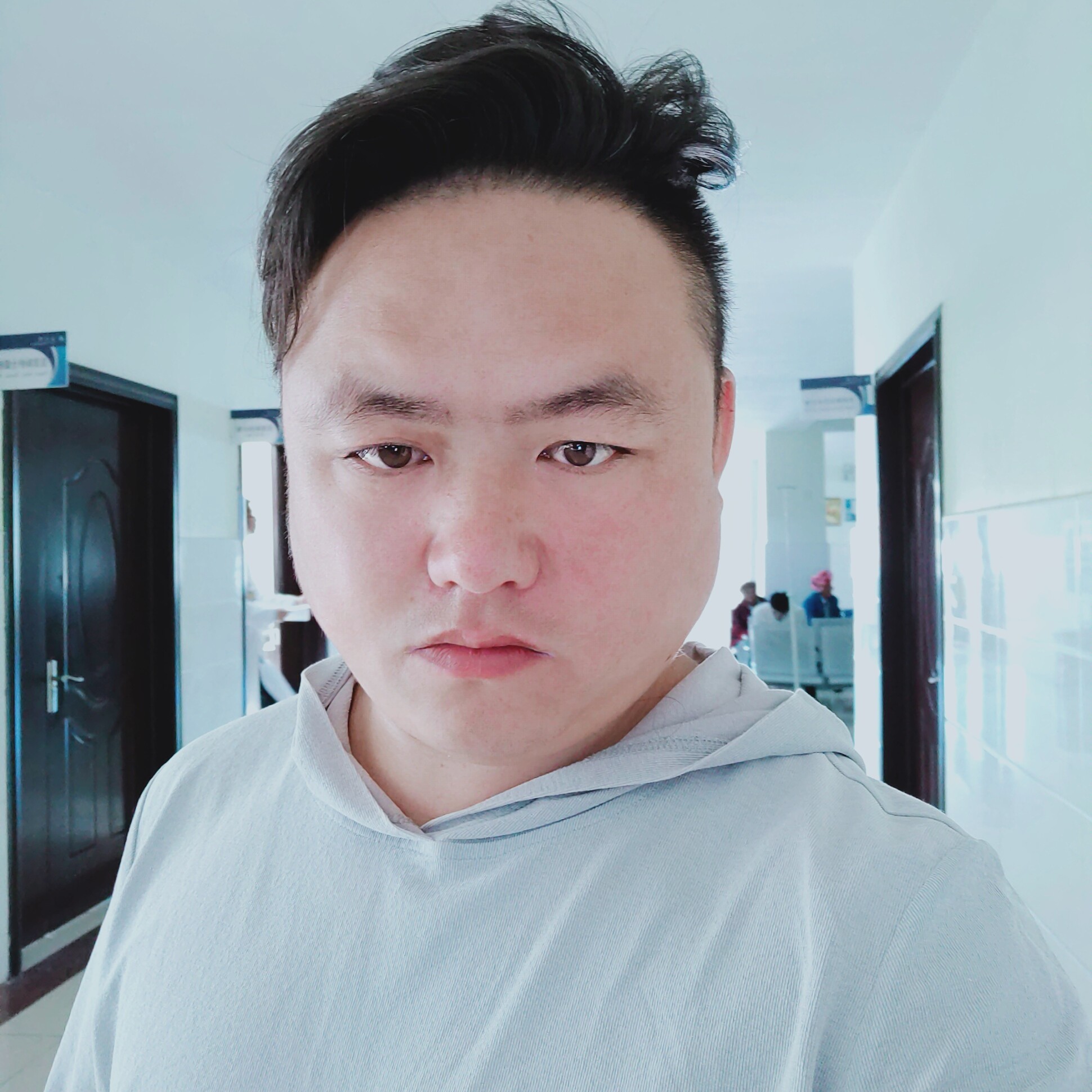 琉璃和绚烂的照片